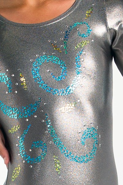 Caitlyn_Gunmetal_Close_Up_i2